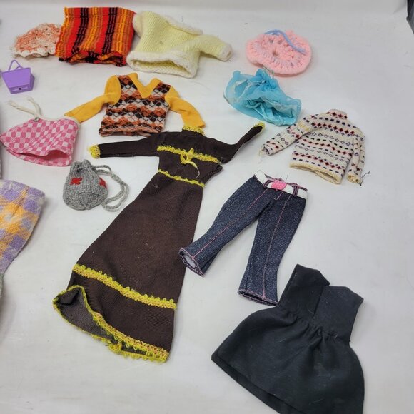 Vintage Lot Of Barbie Doll Mixed Doll Clothes Bags Dress Top Shorts Skirt70-80s - Picture 6 of 11